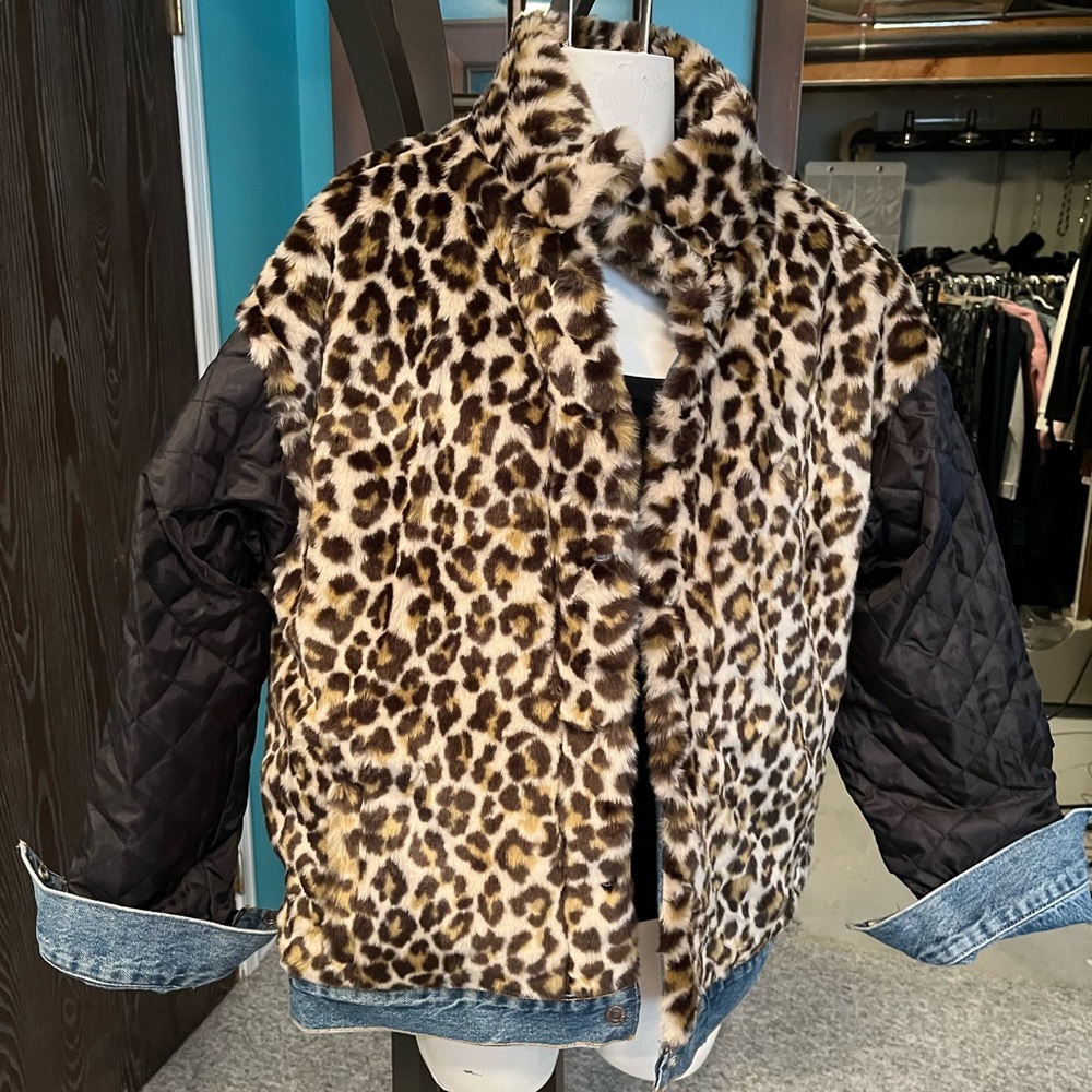 Reversible Levi Jean jacket - NWOT - Picture 4 of 4